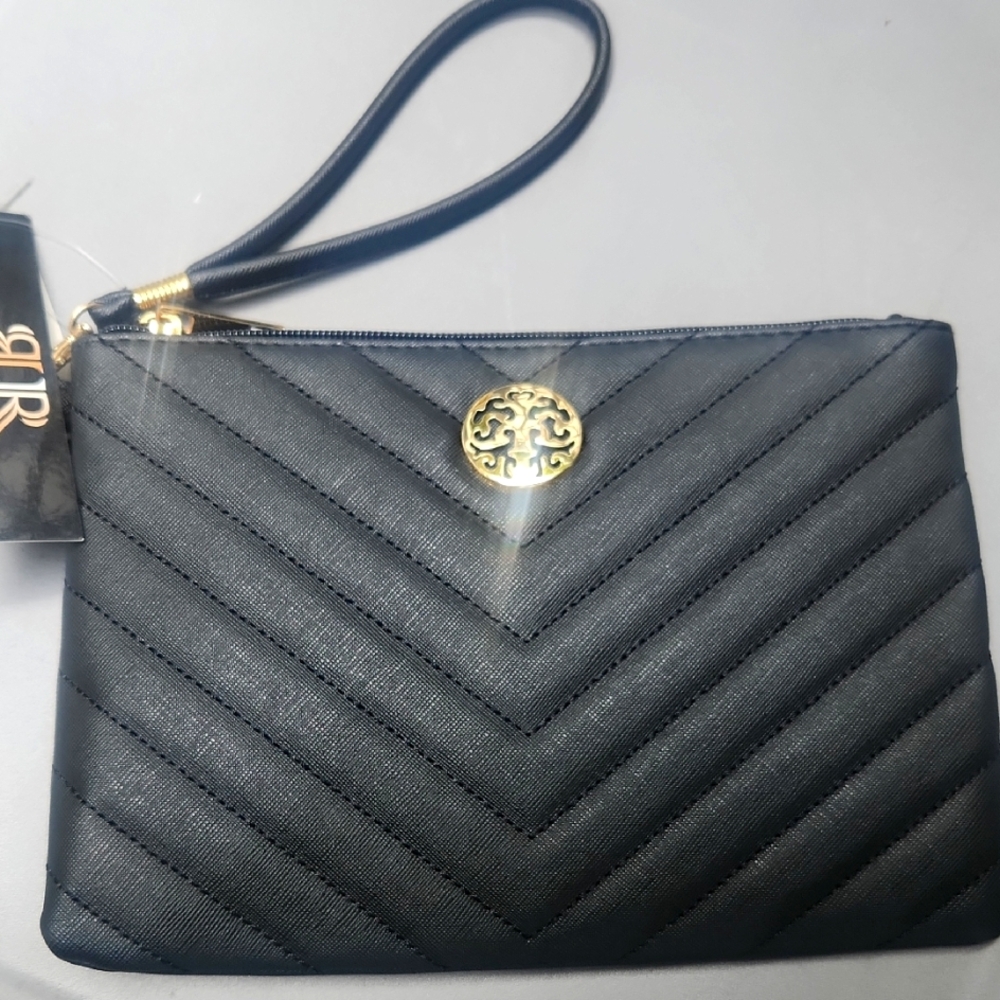Rebecca & Rifka Black and Gold Chevron Quilted Wristlet